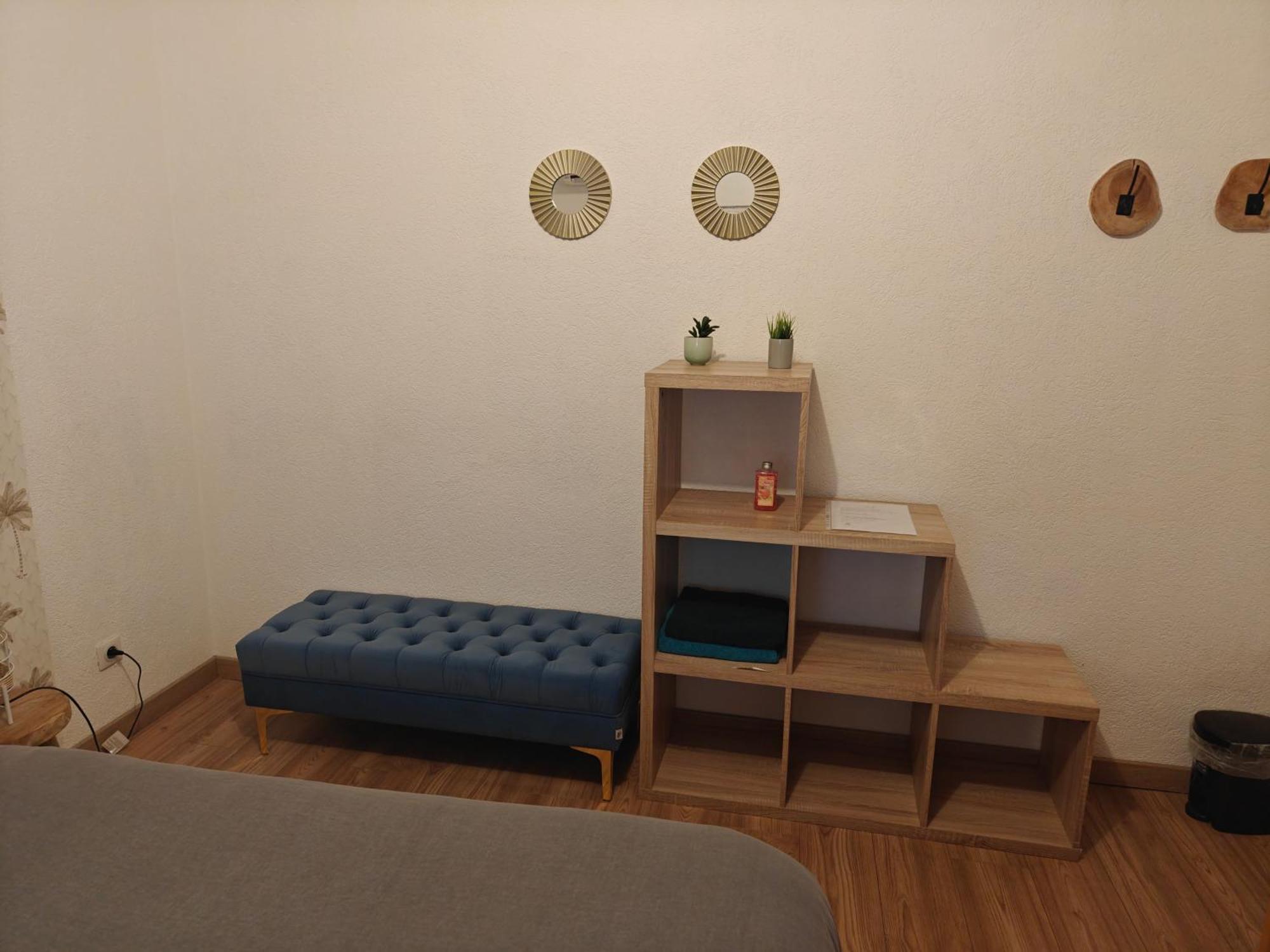 Chambre Climatisee Et Cosy Auberge Du Manala Hotel 24 24 سا لووي المظهر الخارجي الصورة